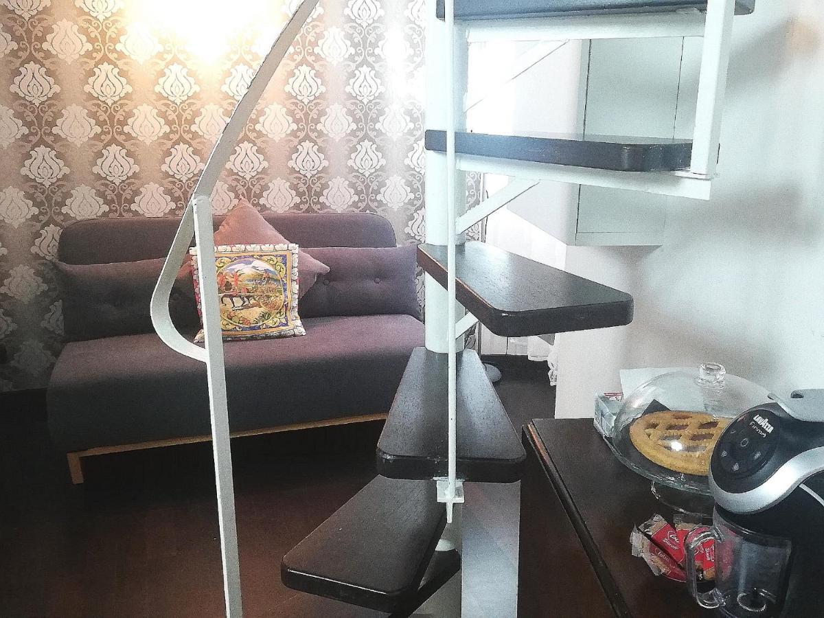 Casa Tiffany Piazza Di Spagna Roma Ngoại thất bức ảnh
